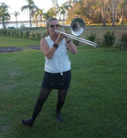 Trombone Kellie at Lake Cabarita 3